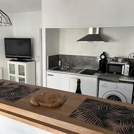 Appartement Meuble En Plein Coeur De St Valery En Caux แซ็ง-วาเลรี-อ็อง-คู ภายนอก รูปภาพ